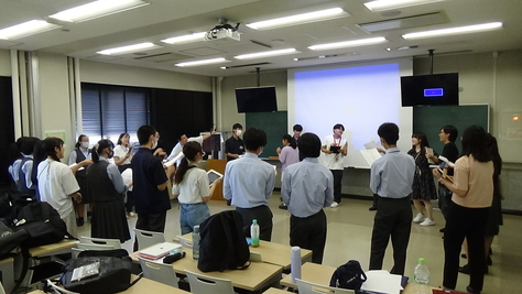 高校生が日本語厳禁の英語集中演習(ITC)を1日体験！
