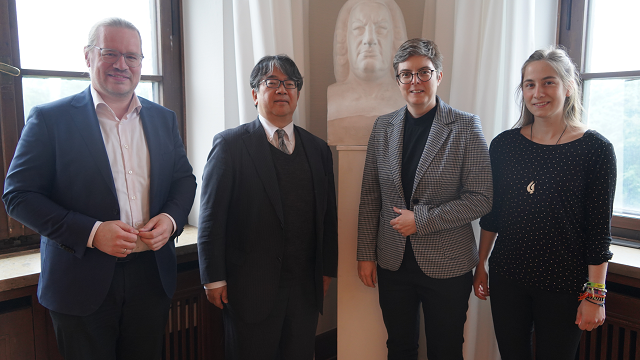 ミュンヘン音楽・演劇大学との学生交流協定が締結されました