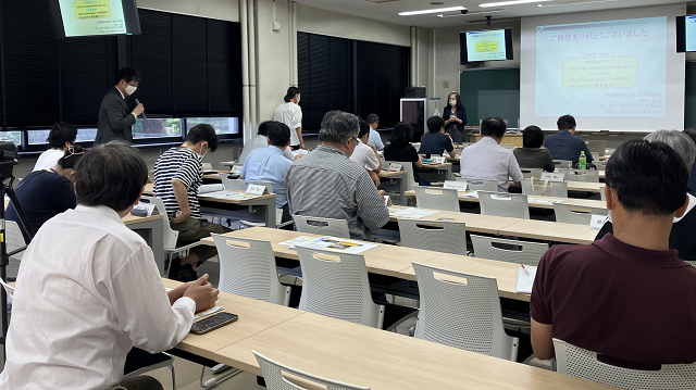 「教員就職に向けた研修会」を開催しました。