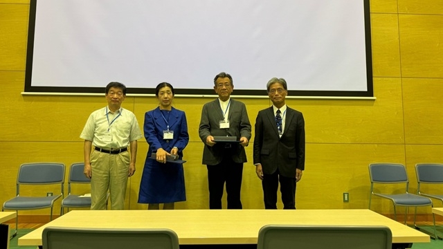 植松晴子教授が日本物理教育学会賞を受賞されました！